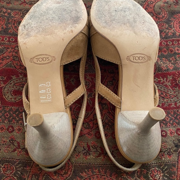 Tod’s, Tan Suede Slingback, Size 8.5 - Picture 3 of 4